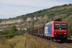 SBB Cargo/TXL 482 034 am 22.8.12 mit einem Gterzug bei der Durchfahr durch Thngersheim.