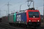 SBB Cargo/RTB 482 047 zog am 28.1.13 185 607 durch Ratingen-Lintorf.