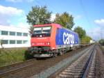 482 015 mit einem Gterzug am 29.10.2006 kurz vor Rotenburg(Wmme).