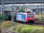 482 013-0 mit einem  li  aus Stendel kommend, unterwegs zum Seehafen Rostock.