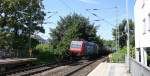 482 023-9  von SBB Cargo  Olten  kommt durch Aachen-Schanz mit einem langen Containerzug aus Antwerpen-Oorderen(B) nach Gallarate(I) aus Richtung Aachen-West und fährt in Richtung