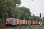 SBB Cargo/boxXpress.de 482 044 am 23.9.13 mit einem Containerzug in Ratingen-Lintorf.