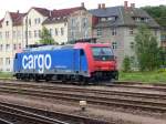 SBB Cargo 482 035 wartet am 20.08.2014 im Bahnhof Gößnitz auf neue Aufgaben.