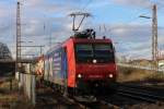 SBB Cargo 482 009 am 3.3.14 mit einem KLV in Ratingen-Lintorf.