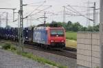 482 014-8 (LED Beleuchtung) mit einem Containerzug kurz nach Schliengen.