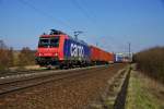 482 029-6 von sbbcargo ist hier mit einen Containerzug in Richtung Süden unterwegs abgelichtet am 09.03.16 bei Hünfeld