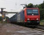 482 022-1 mit Containerzug in Fahrtrichtung Norden.