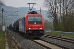 482 036-1 von sbbcargo ist mit einen Kesselzug in Richtung Norden unterwegs, passierte am 12.04.16 Gambach.