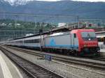 Die E 484.014 SR wartet am 3.06.2007 auf die Abfahrt nach Spiez-Bern