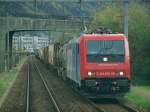 Re 484 008-1 am 20.4.05 kurz nach Cadenazzo