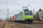 Am Nachmittag des 09.02.2019 fuhr Re 485 019 mit einem bunten KLV aus Belgien, den sie seit Aachen West bespannte, südlich vom Hp.