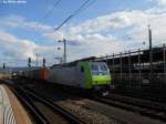 Re 485 020-2 am 30.7.2010 bei der Durchfahrt in Basel Bad.