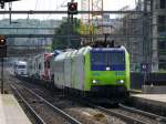 BLS - 485 010-3 mit Rolla bei der durchfahrt in Prattelen am 05.05.2014