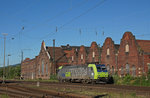 BLS Re 485 011-1 rangiert in Freiburg(Brsg)Gbf vom Abstellplatz zu einer Rola.