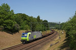 BLS Re 485 016-0 mit leeren Flachwagen Singen(Htw) - Dunkerque/F kurz vor Herblingen.