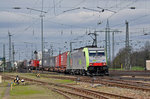 Re 486 507-1 durchfährt den Badischen Bahnhof.