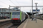 Re 486 501  Beura Cardezza   am 14.05.2015 bei der Druchfahrt mit einem Containerzug in Pratteln in Richtung Lötschberg/Italien.