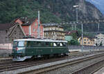 Gotthard-Bahntage 2021. Aufstellung der historischen Lokomotiven vom frühen Morgen des 18. September 2021 im Bahnhof Erstfeld.
Kantonslok Ae 6/6 11402  URI  auf Rangierfahrt in ihrem Heimatkanton Uri.
Foto: Walter Ruetsch