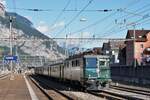 Gotthard-Bahntage 2021.
Die Extrazüge mit:
Ae 6/6 11411  ZUG  in Erstfeld vor herrlicher Bergkulisse auf der Fahrt nach Göschenen am 18. September 2021.
Foto: Walter Ruetsch 