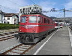 SBB - Ae 6/6  11425 (610 425) im Bhf. Delémont am 05.10.2023