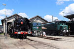 Die französische Dampflok 141 R 1244 und die zwei schweizerischen Veteranen Ae 6/6 11407 (Gotthardlok) sowie Ae 4/7 11026 präsentieren sich am Tag der offenen Tür im Bahnpark Brugg. Brugg AG, 19.5.2024