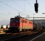 Ae 6/6 11442 mit GZ bei der Durchfahrt in Wdenswil am 28.11.2007