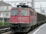 SBB - Ae 6/6 11442 unterwegs mit Gterzug in Zofingen am 19.09.2008