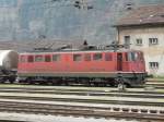 SBB - Ae 6/6 11431 vor Gterzug im Bahnhof von Erstfeld am 08.04.2009