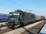 SBB - Ae 6/6  11404 vor Gterzug in Pfffikon am 07.09.2009