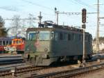 asm und SBB - Im Hintergrund die asm Rangierlok Ge 4/4 126 und vorne im die SBB Ae 6/6 11517 im Bahnhof Langenthal am 28.11.2009