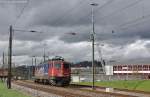 Ae 610 492  Gottardo  am 24.04.2012 bei Wigerebrugg beim Galliker Logistikzentrum bei Dagmersellen