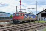 Ae 610 420-2 abgestellt in Sissach. Das weitere Schicksal dieser Lok ist mir nicht bekannt, 30.06.2014.