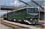 Extrazug mit SBB-Historic Lok Ae 6/6 11407  Aarau  in Chur.