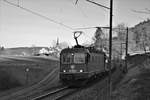 SBB Re 620 040-6 mit einem Kieszug zwischen Pfungen und Embrach-Rorbas.