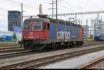 Re 6/6 11633  Muri AG  (620 033-1) der SBB Cargo als Lokzug durchfährt den Bahnhof Pratteln (CH) in westlicher Richtung.