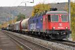 Re 620 076-0  Zurzach  durchfährt am 29.10.2018 Hornussen in Richtung Brugg.