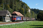 Sehr seltener Güterverkehr durchs Entlebuch.