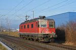 Re 620 031-5 fährt Richtung Bahnhof Itingen.