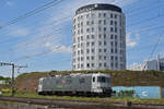 Re 620 003 der railadventure (ex SBB) durchfährt den Bahnhof Pratteln. Die Aufnahme stammt vom 06.05.2020.