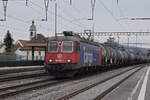 Re 620 047-1 durchfährt den Bahnhof Rupperswil.