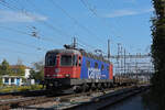 Re 620 024-0 durchfährt am 10.10.2022 den Bahnhof Pratteln.