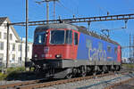 Re 620 027-3 durchfährt am 25.10.2022 solo den Bahnhof Pratteln.