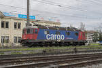 Re 620 075-2 durchfährt am 18.03.2024 solo den Bahnhof Pratteln.