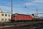 Re 620 080-2 durchfährt am 24.01.2025 den Bahnhof Pratteln.