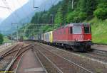 SBB Re6/6 11652 + MRCE ES64F4 096 - Wassen - 14.06.2008