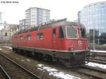 Re 6/6 11689 ''Gerra-Gambarogno'' am 23.12.08 in Fribourg.