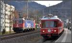 S1 1518 mit Be 4/4 513 begegnet in Chur Wiesental der 620 065-3  Ziegelbrcke .