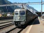 SBB - Re 6/6 11663 und Re 4/4 mit Gterzug bei der einfahrt in den Bahnhof Erstfeld am 20.09.2012