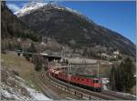 Der nun schon oft gezeigte Kieszug in der klassischen Kurve vor dem Wattingerkehrtunnel - oft gezeigt, doch immer wieder fasznierend.