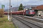 Re 620 051-3 'Dornach' / 'Arlesheim' mit Holcim-Schüttgutwagen, die am 04.03.2019 in Bürglen entladen werden.